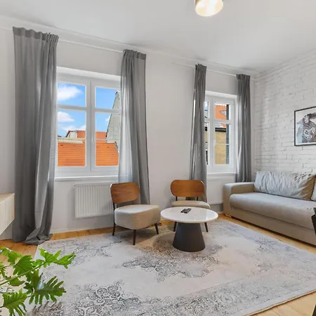 Ah Luxury Old Town Apartment *