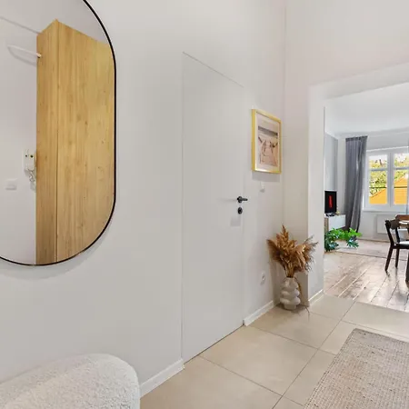 Ah Luxury Old Town Apartment